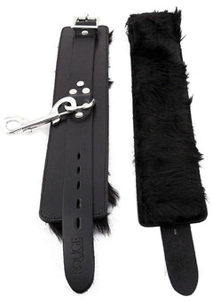 Rouge Fur Wrist Cuffs Black_0